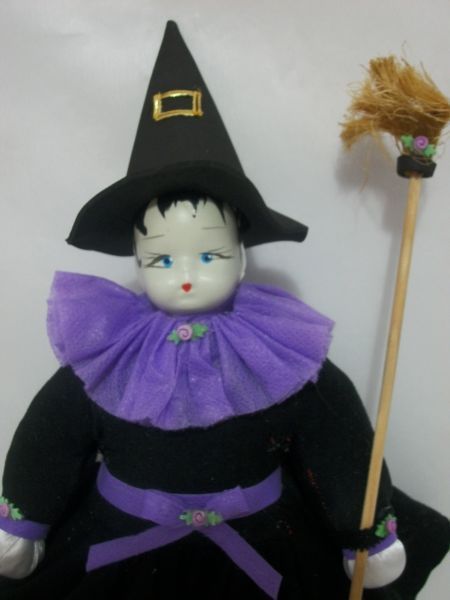 Boneca Bruxinha