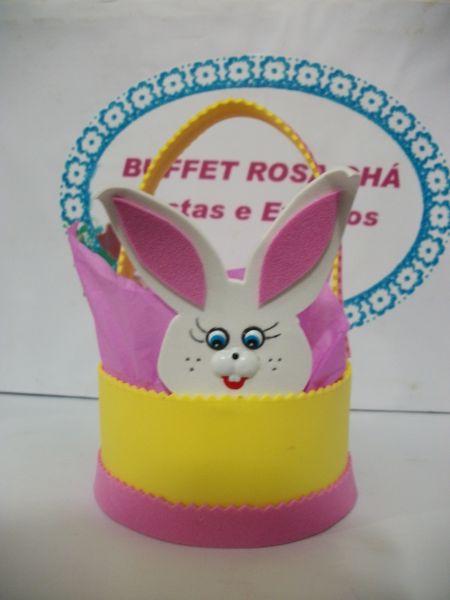 Cestinha com Ovos de Chocolate